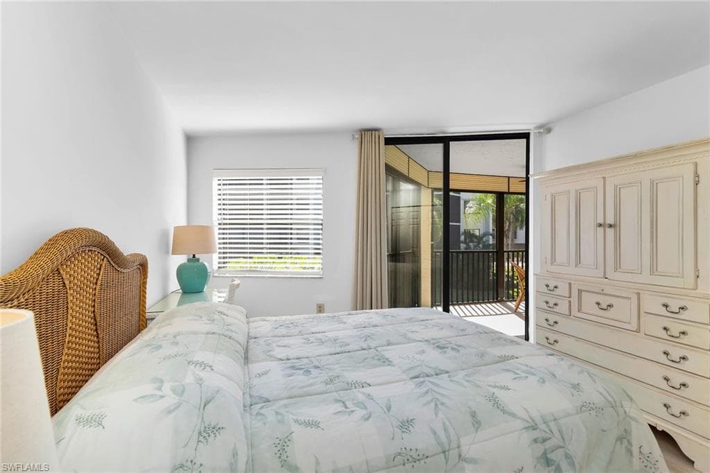 929 Collier Ct B201, Marco Island, FL 34145-20