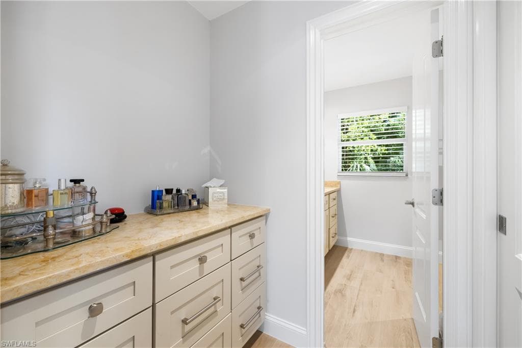 3200 Binnacle Dr C3, Naples, FL 34103-10