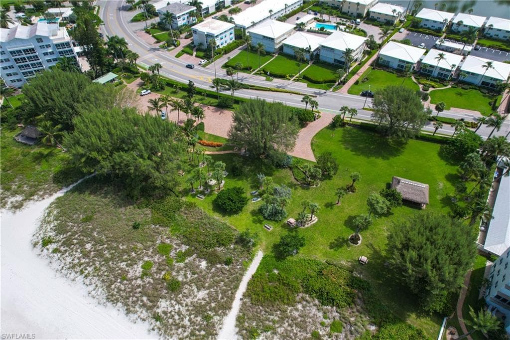 3200 Binnacle Dr C3, Naples, FL 34103-31