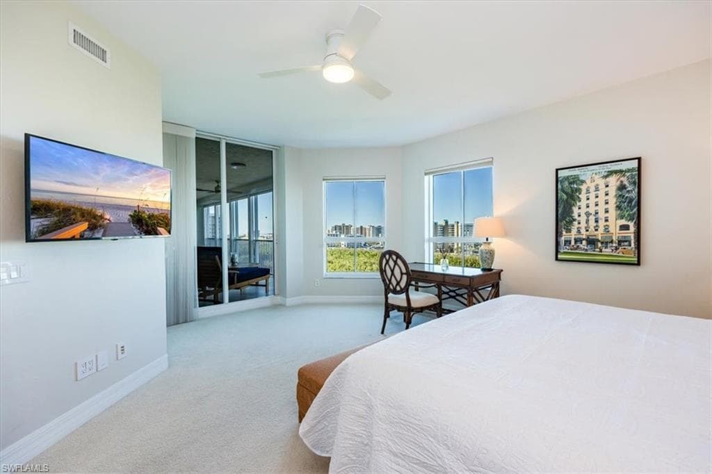 295 Grande Way 702, Naples, FL 34110-14