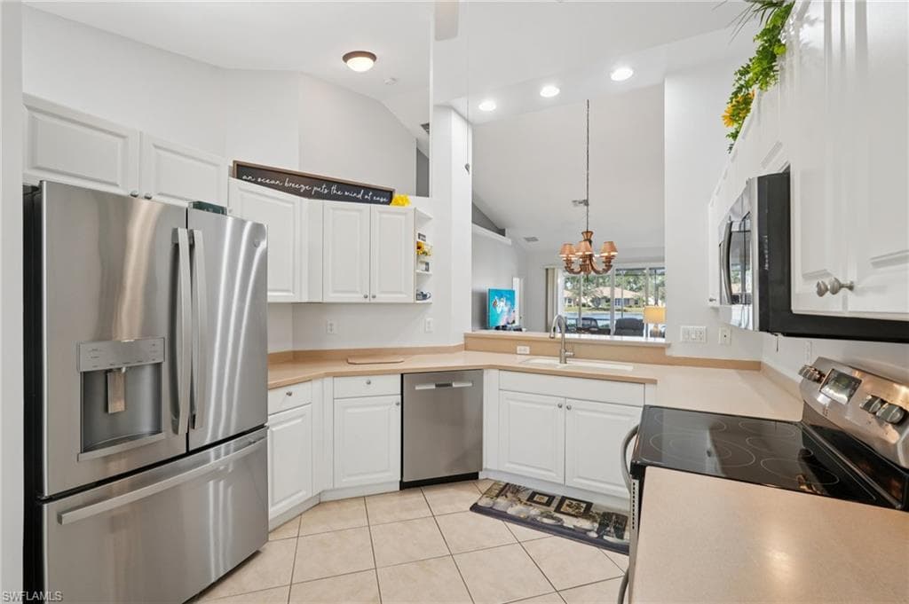 8103 Sanctuary Dr 46, Naples, FL 34104-17