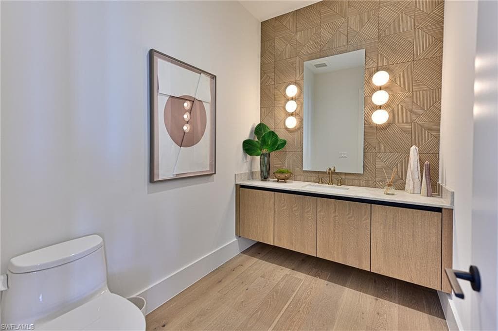 26415 Bay Rd, Bonita Springs, FL 34134-16