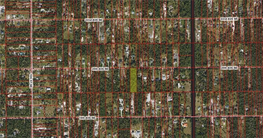 2020 20th Ave, Naples, FL 34120-2