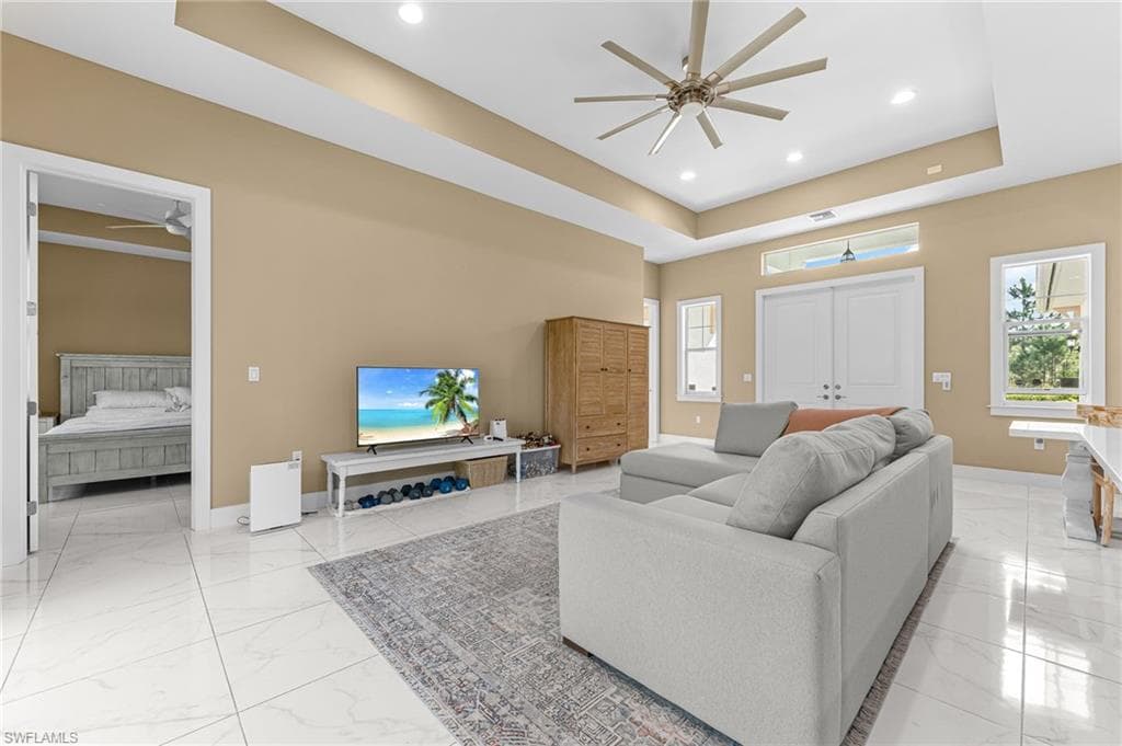 2793 72nd Ave NE, Naples, FL 34120-10