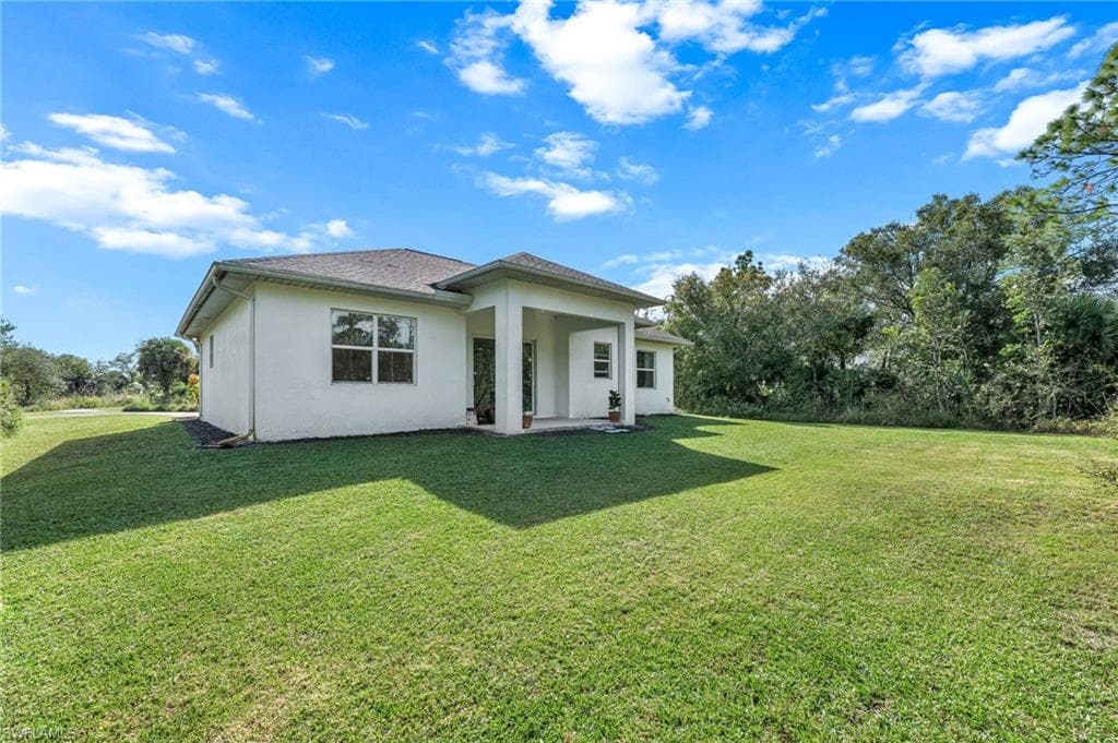 2793 72nd Ave NE, Naples, FL 34120-37