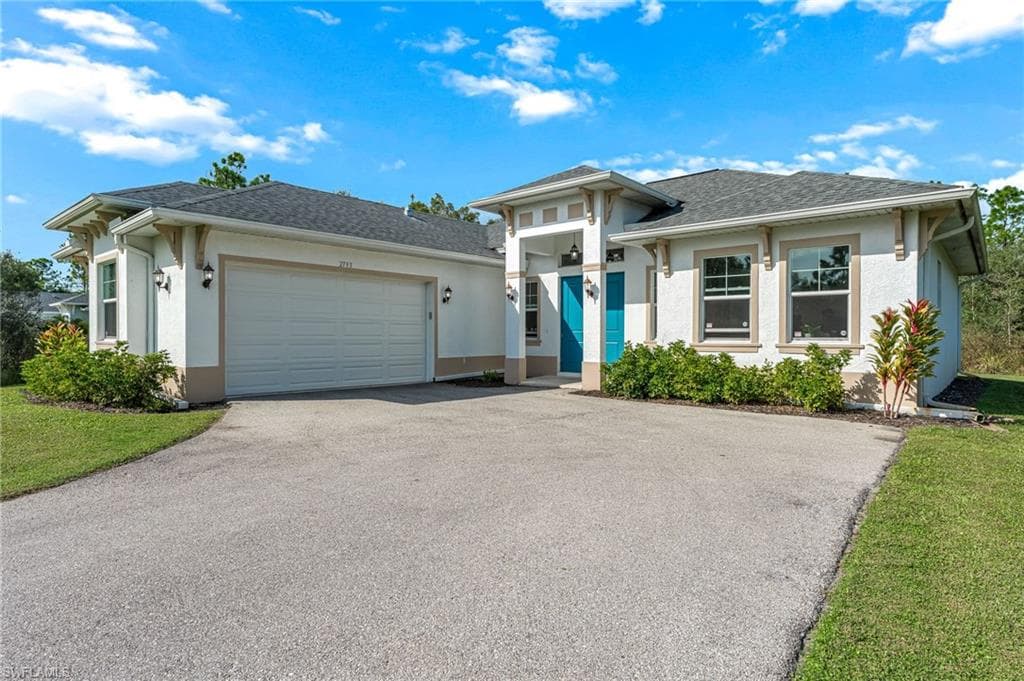 2793 72nd Ave NE, Naples, FL 34120-4