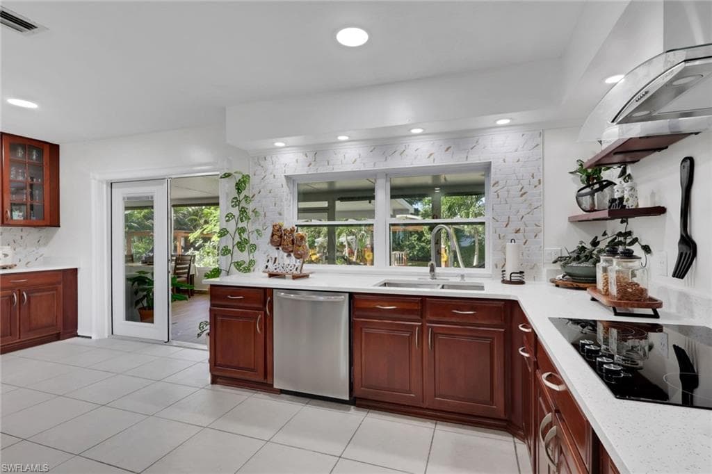 4983 18th Ct SW, Naples, FL 34116-24