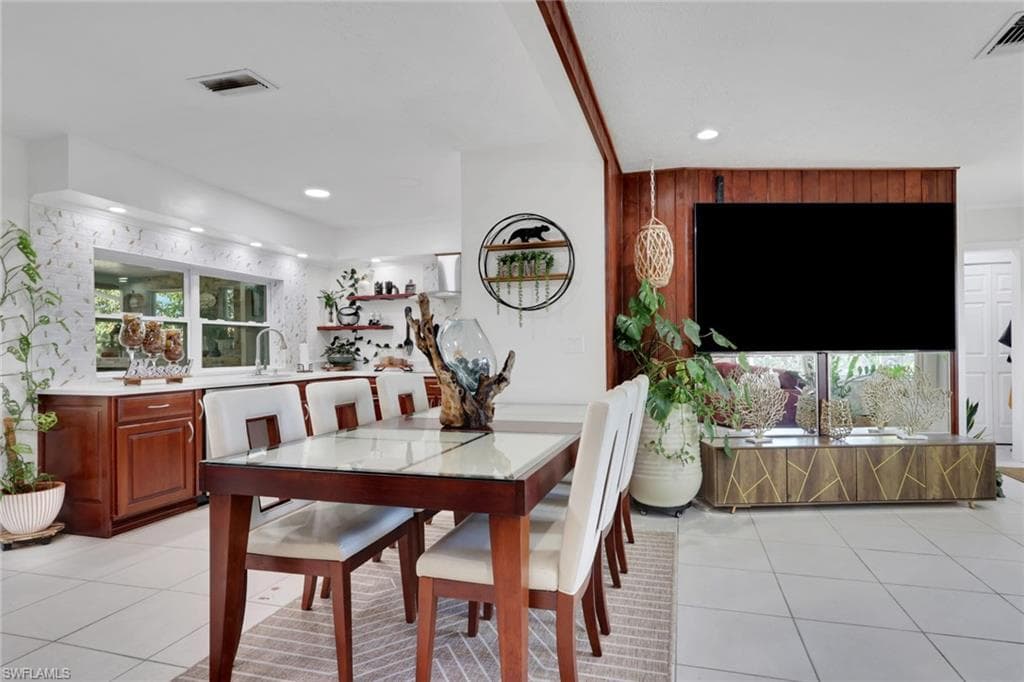 4983 18th Ct SW, Naples, FL 34116-30