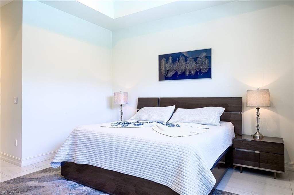 14672 Reserve Ln, Naples, FL 34109-22