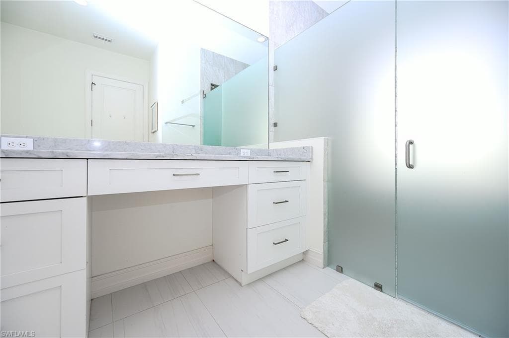 14672 Reserve Ln, Naples, FL 34109-24