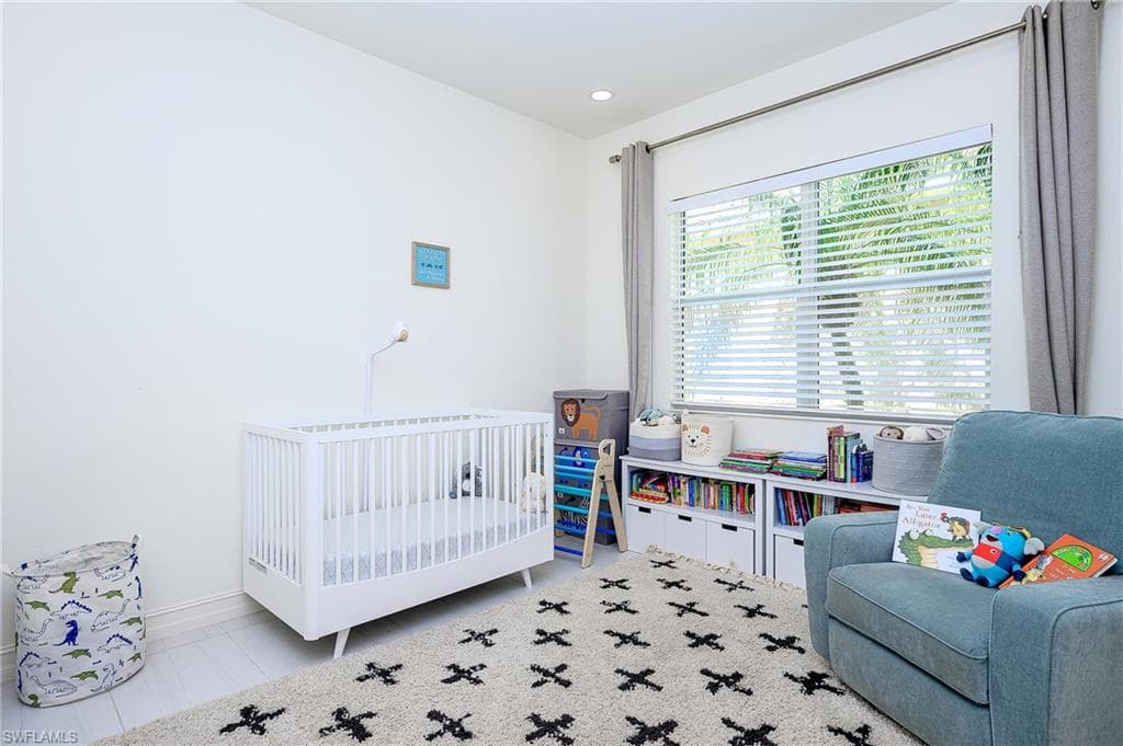 14672 Reserve Ln, Naples, FL 34109-31