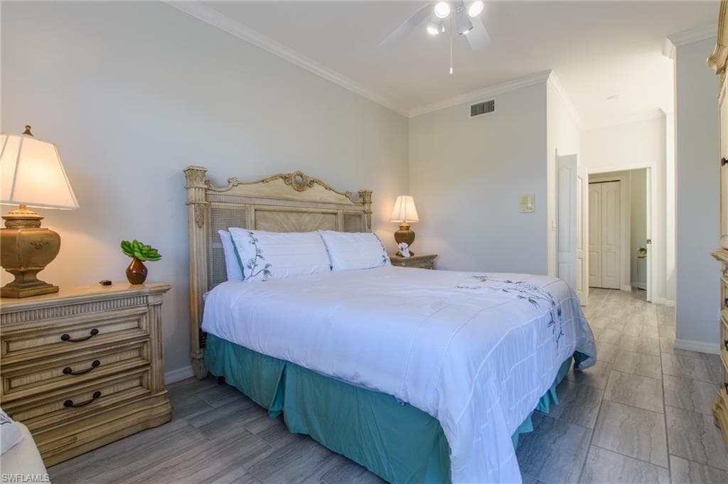 3315 Grand Cypress Dr 101, Naples, FL 34119-19