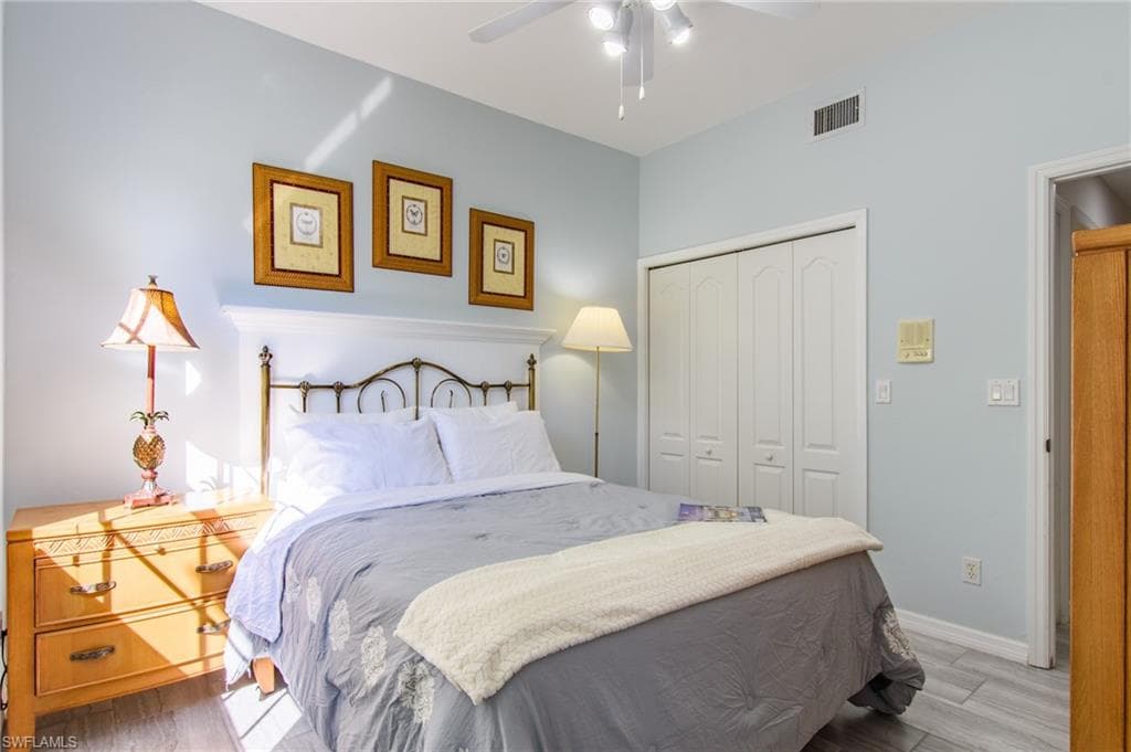 3315 Grand Cypress Dr 101, Naples, FL 34119-26