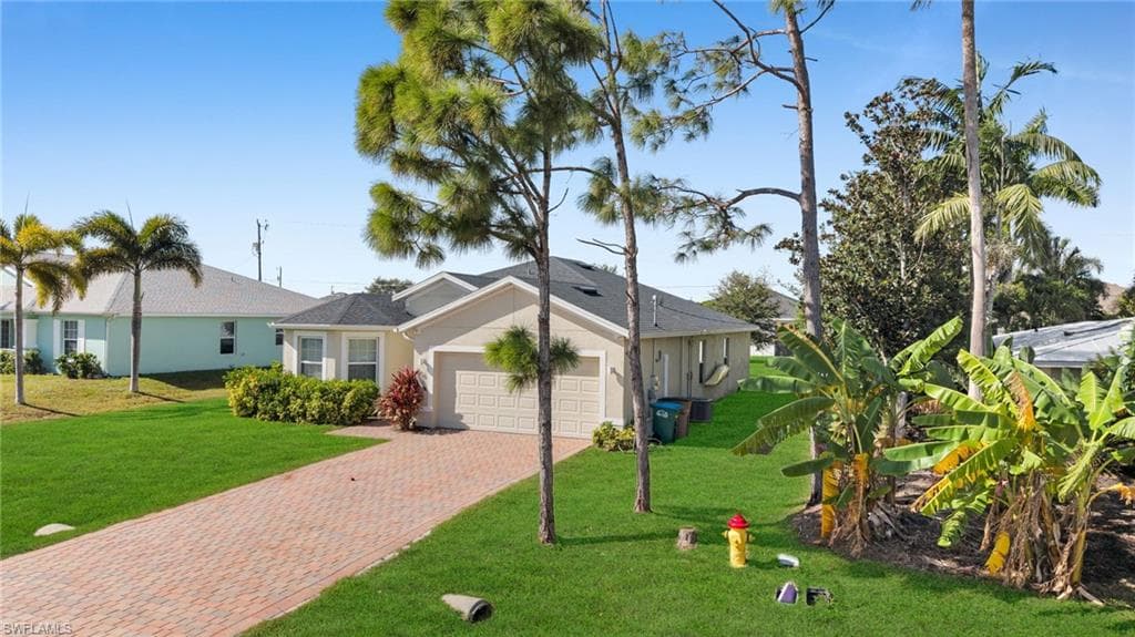 506 Juanita Ct, Cape Coral, FL 33993-24