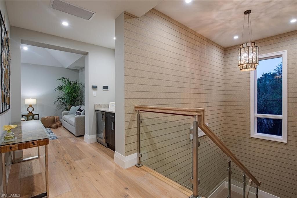 1230 Gulf Shore Blvd S, Naples, FL 34102-12