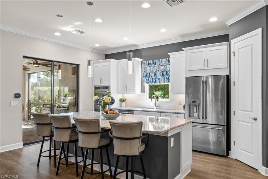 9382 Carretto Dr, Naples, FL 34119-12