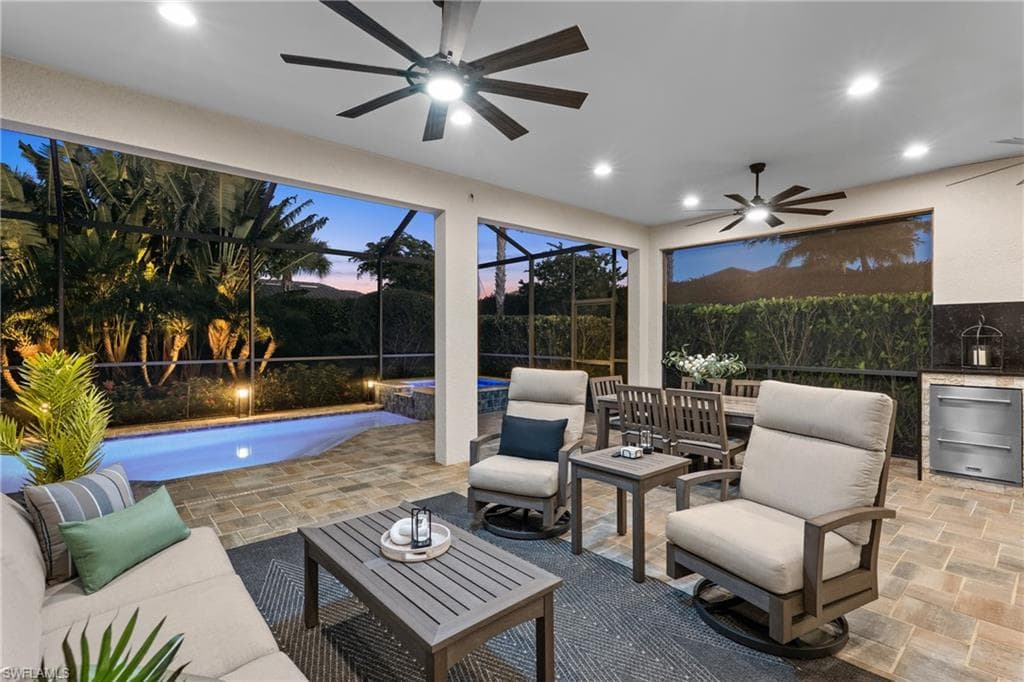 9382 Carretto Dr, Naples, FL 34119-28