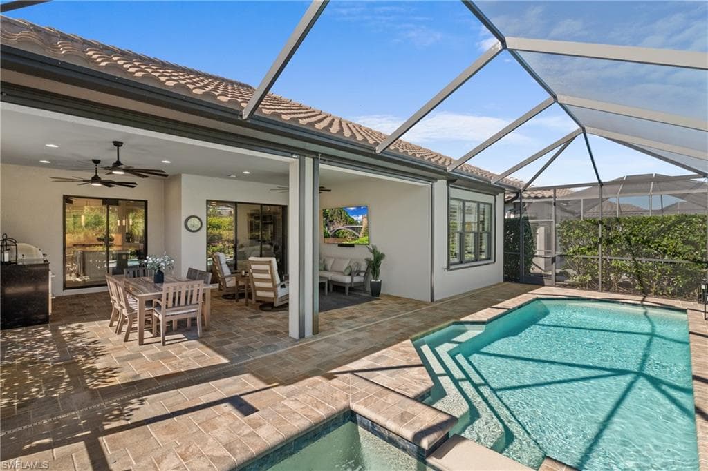 9382 Carretto Dr, Naples, FL 34119-31