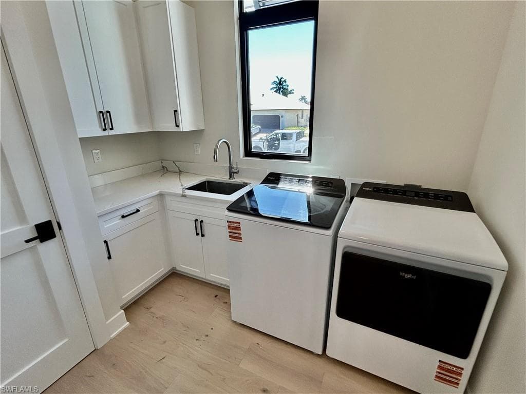 1818 Menorca Ct, Marco Island, FL 34145-27