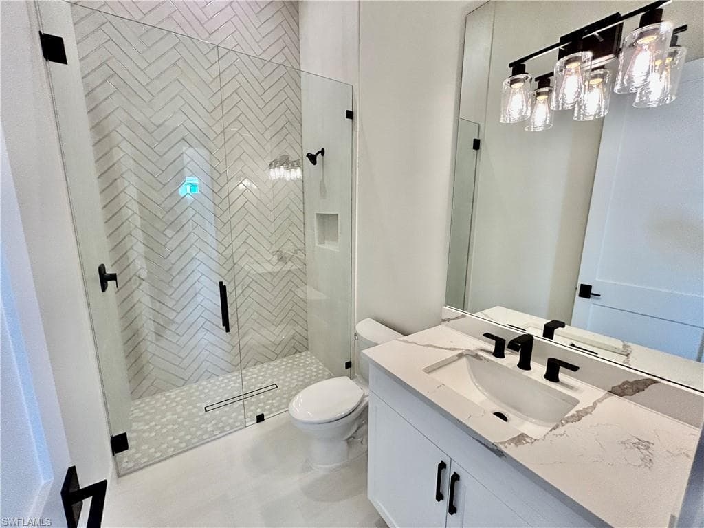 1818 Menorca Ct, Marco Island, FL 34145-35