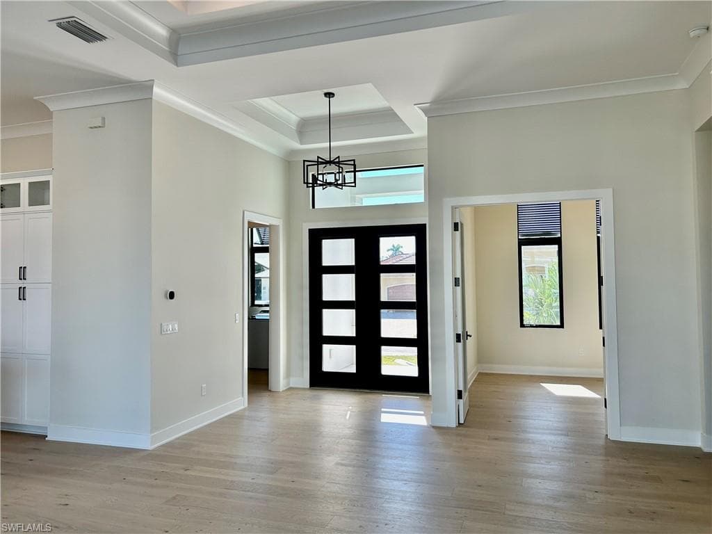 1818 Menorca Ct, Marco Island, FL 34145-2