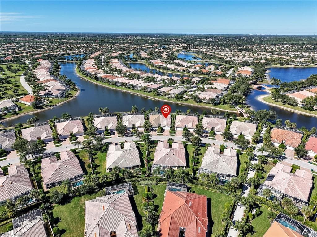 8205 Xenia Ln, Naples, FL 34114-36