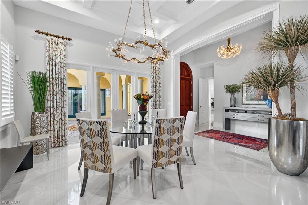 2757 Medallist Ln, Naples, FL 34109-8