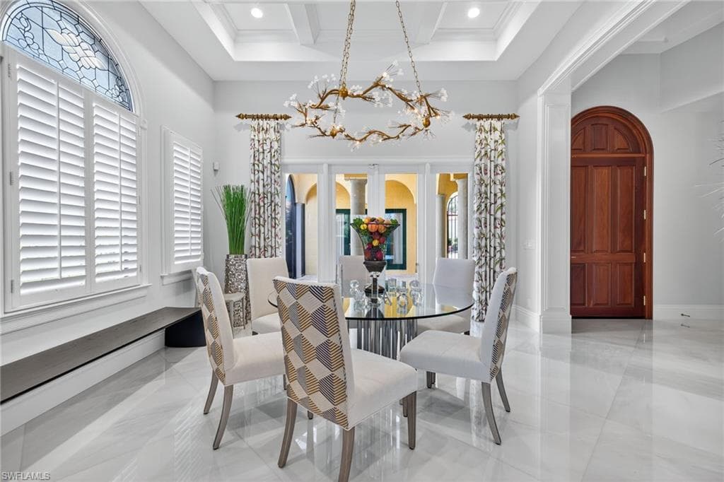 2757 Medallist Ln, Naples, FL 34109-9