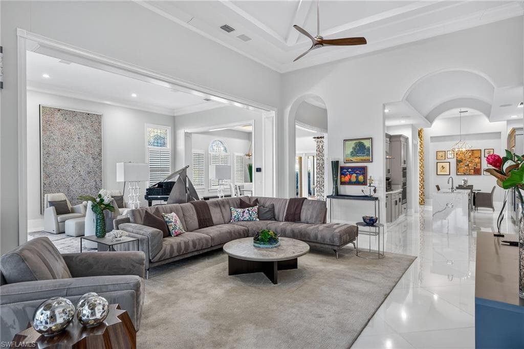 2757 Medallist Ln, Naples, FL 34109-12