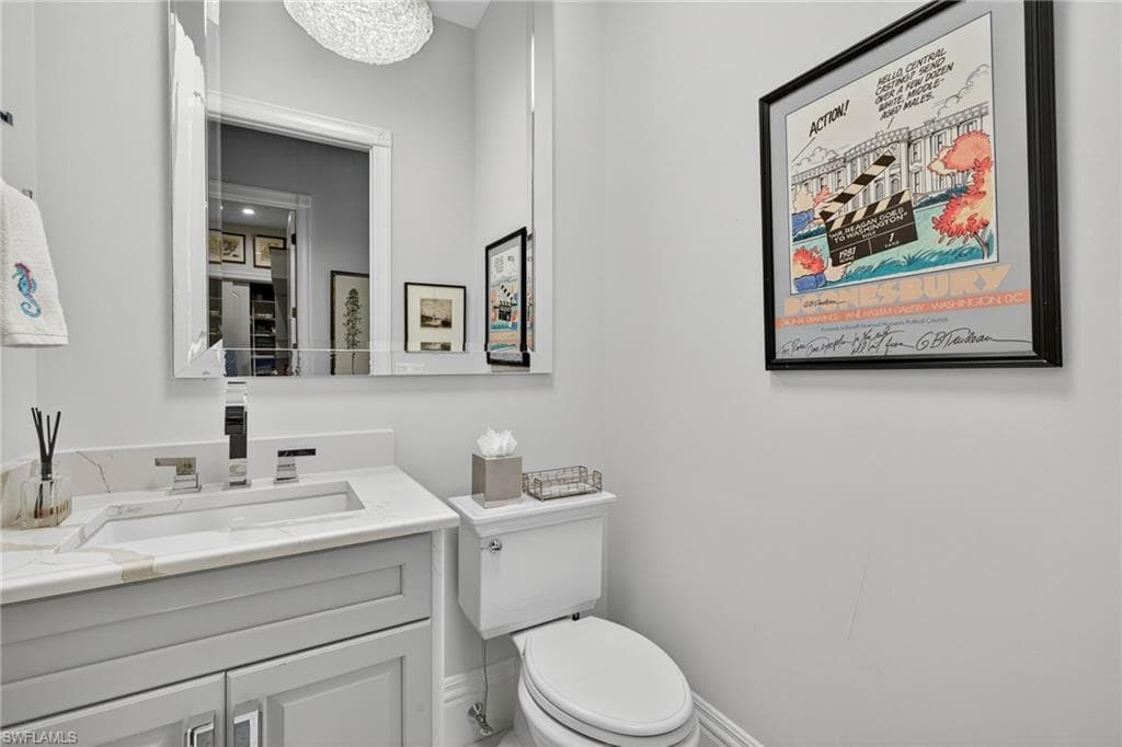 2757 Medallist Ln, Naples, FL 34109-19