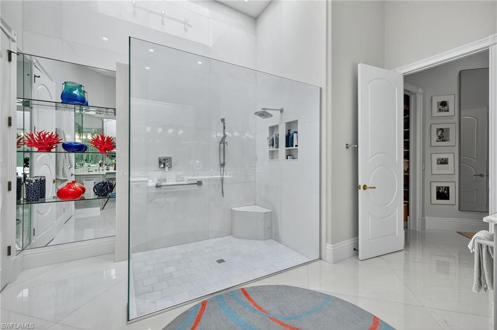 2757 Medallist Ln, Naples, FL 34109-23