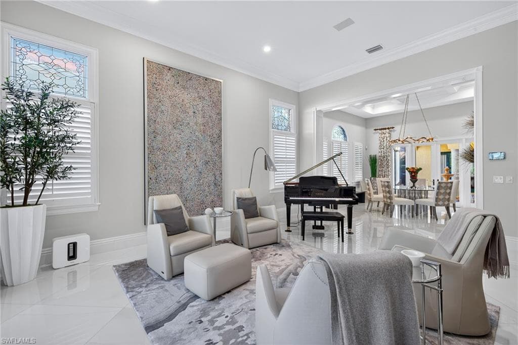 2757 Medallist Ln, Naples, FL 34109-1