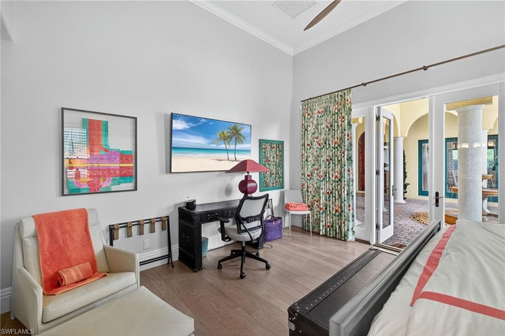 2757 Medallist Ln, Naples, FL 34109-29