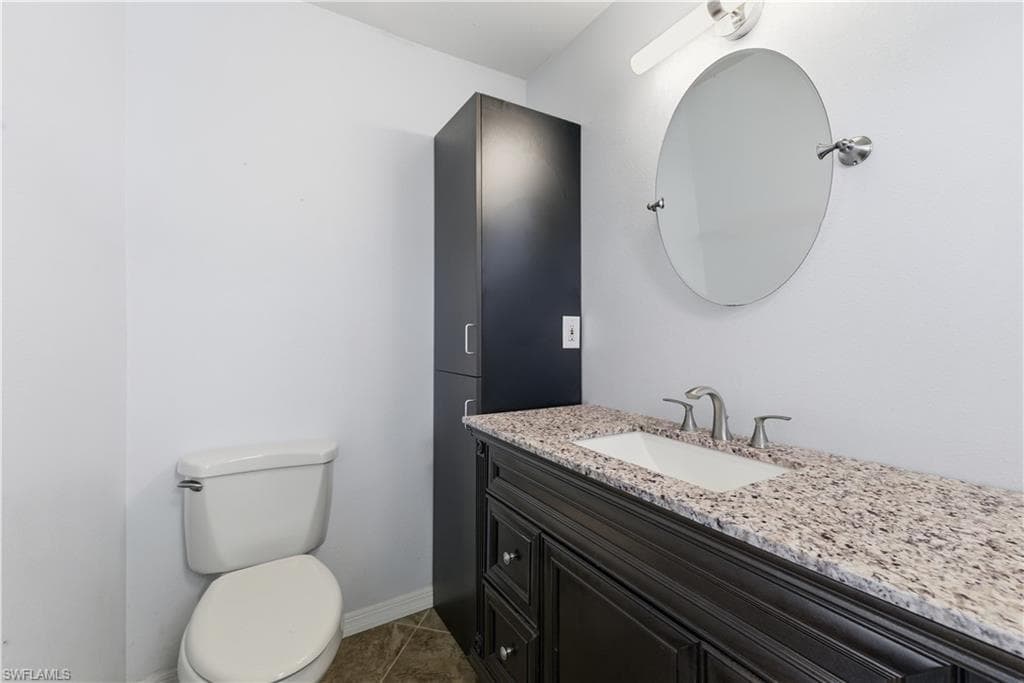 1206 16th St, Cape Coral, FL 33990-18