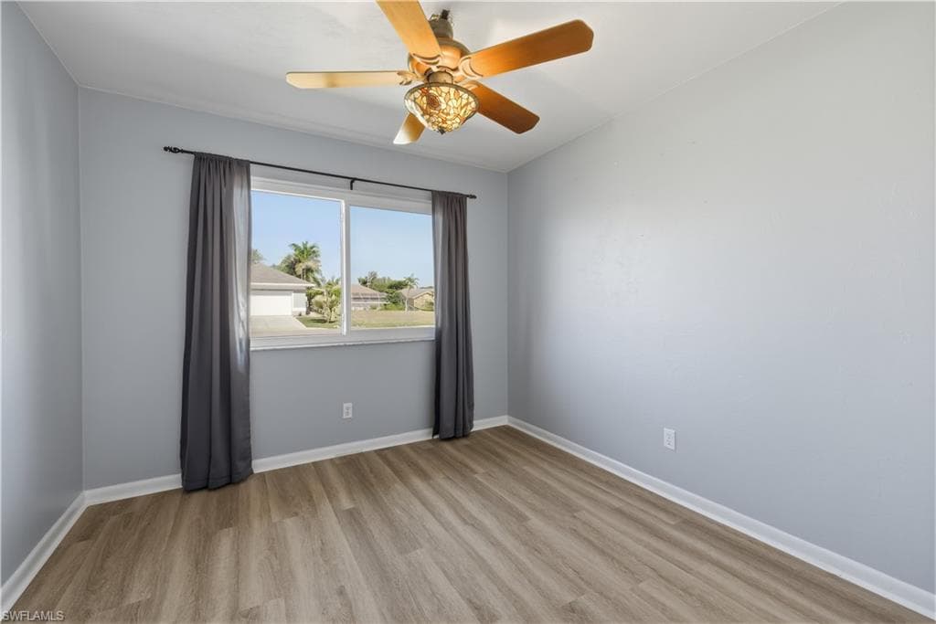 1206 16th St, Cape Coral, FL 33990-20