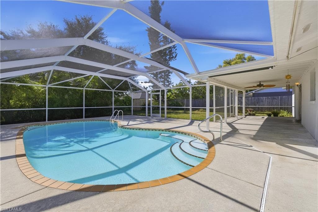 1206 16th St, Cape Coral, FL 33990-24