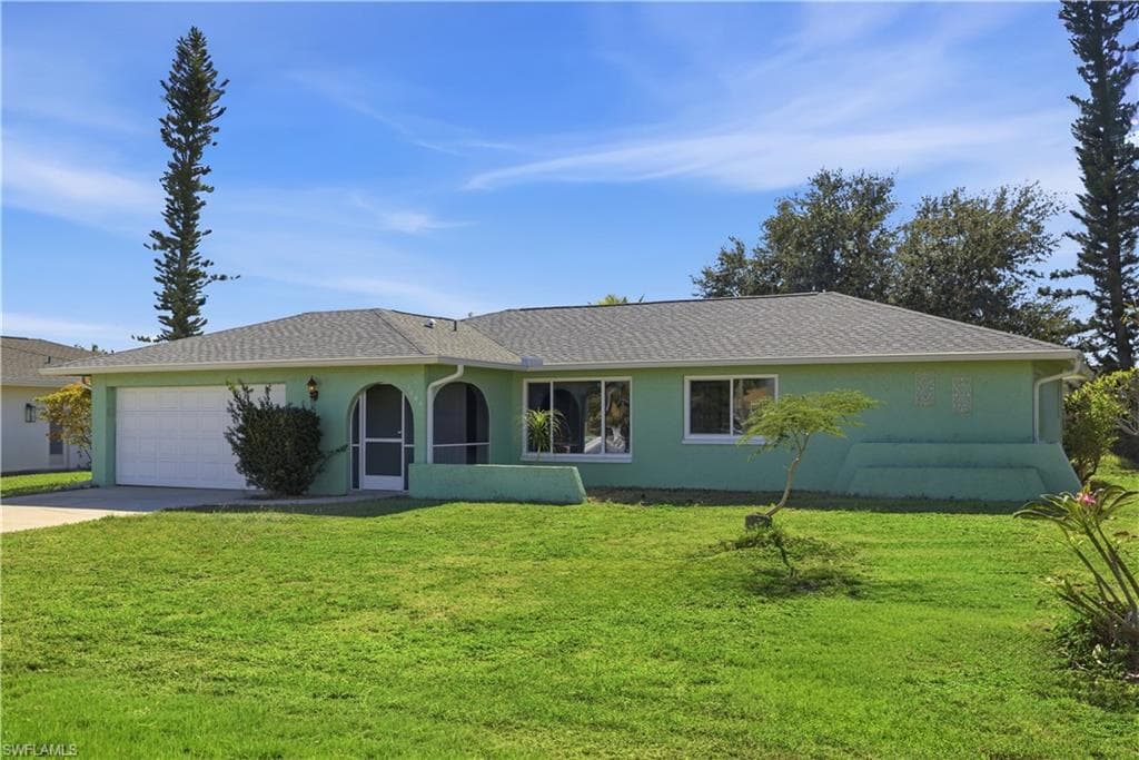 1206 16th St, Cape Coral, FL 33990-2