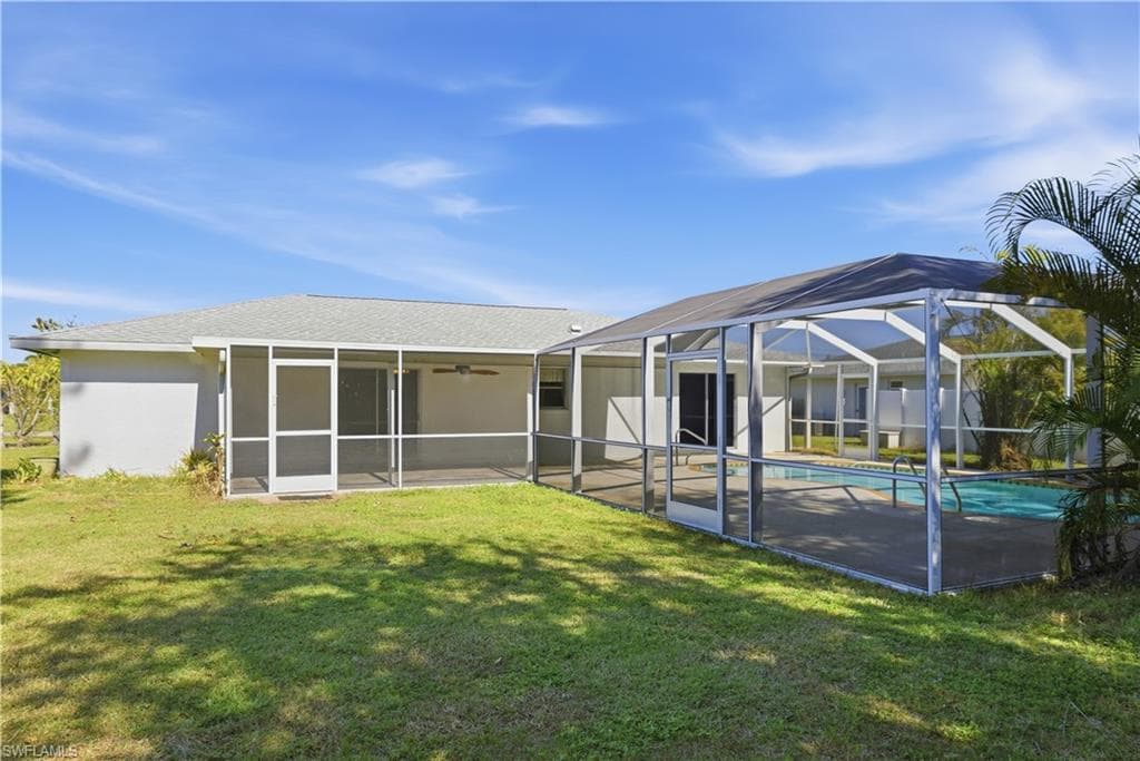 1206 16th St, Cape Coral, FL 33990-3