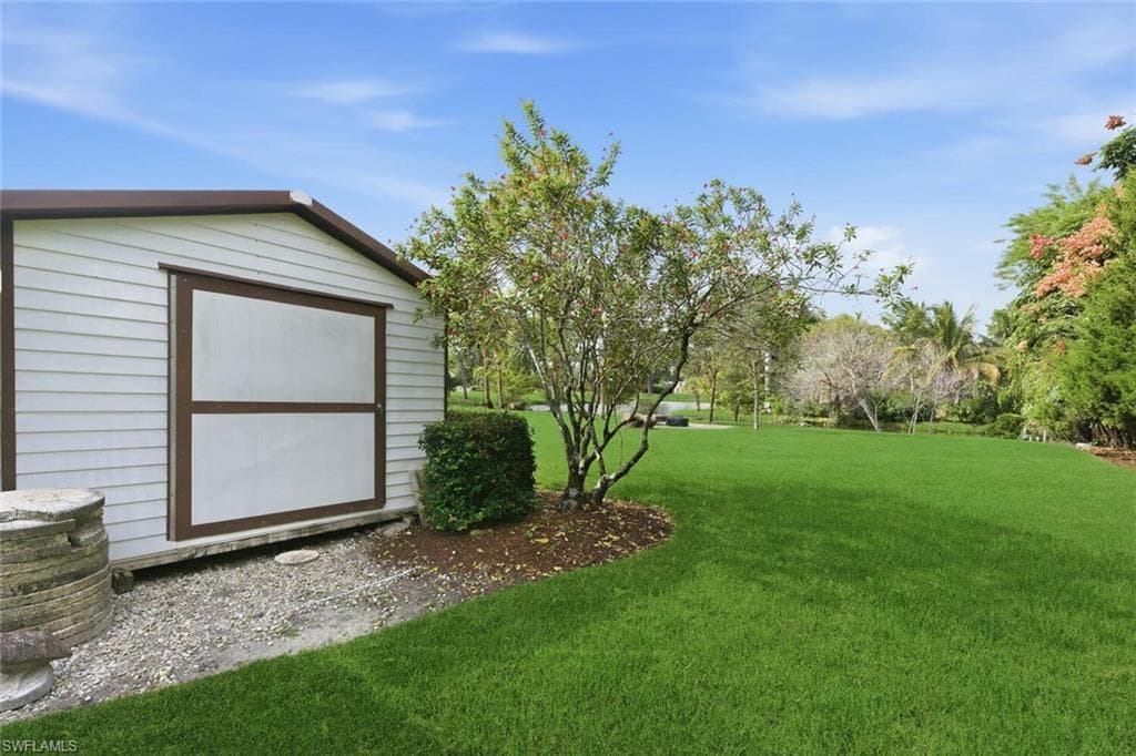 9151 Autumn Haze Dr, Naples, FL 34109-38