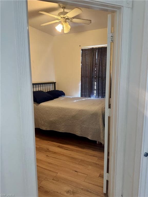 28203 Jeneva Way, Bonita Springs, FL 34135-23