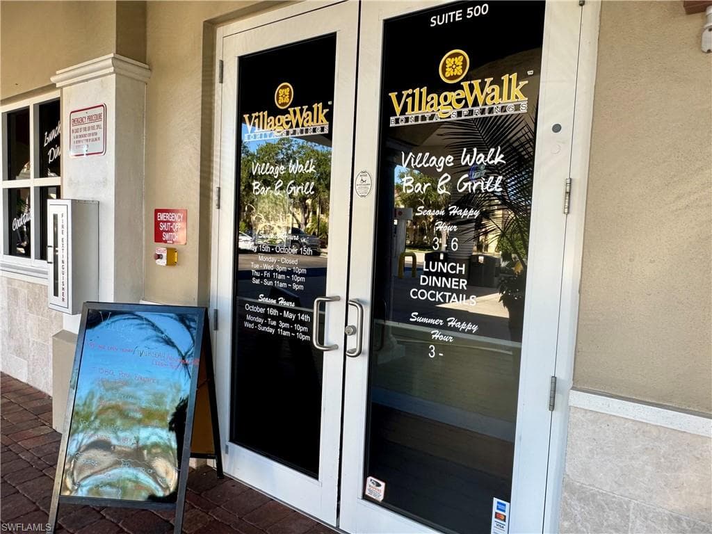 28203 Jeneva Way, Bonita Springs, FL 34135-28