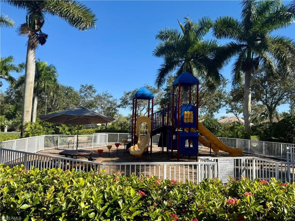 28203 Jeneva Way, Bonita Springs, FL 34135-33