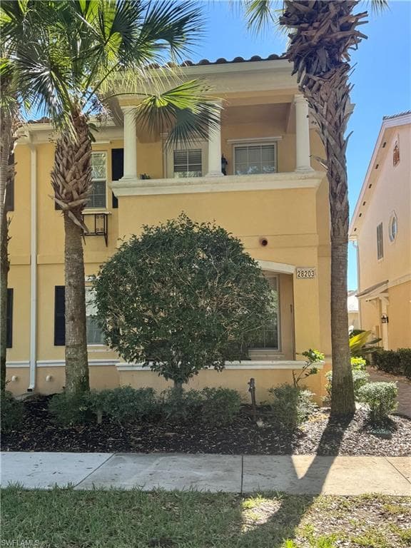 28203 Jeneva Way, Bonita Springs, FL 34135-2