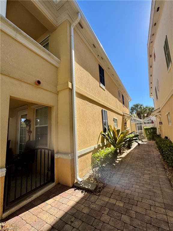 28203 Jeneva Way, Bonita Springs, FL 34135-3