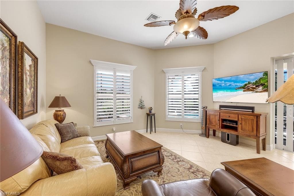 10168 Avonleigh Dr, Bonita Springs, FL 34135-8