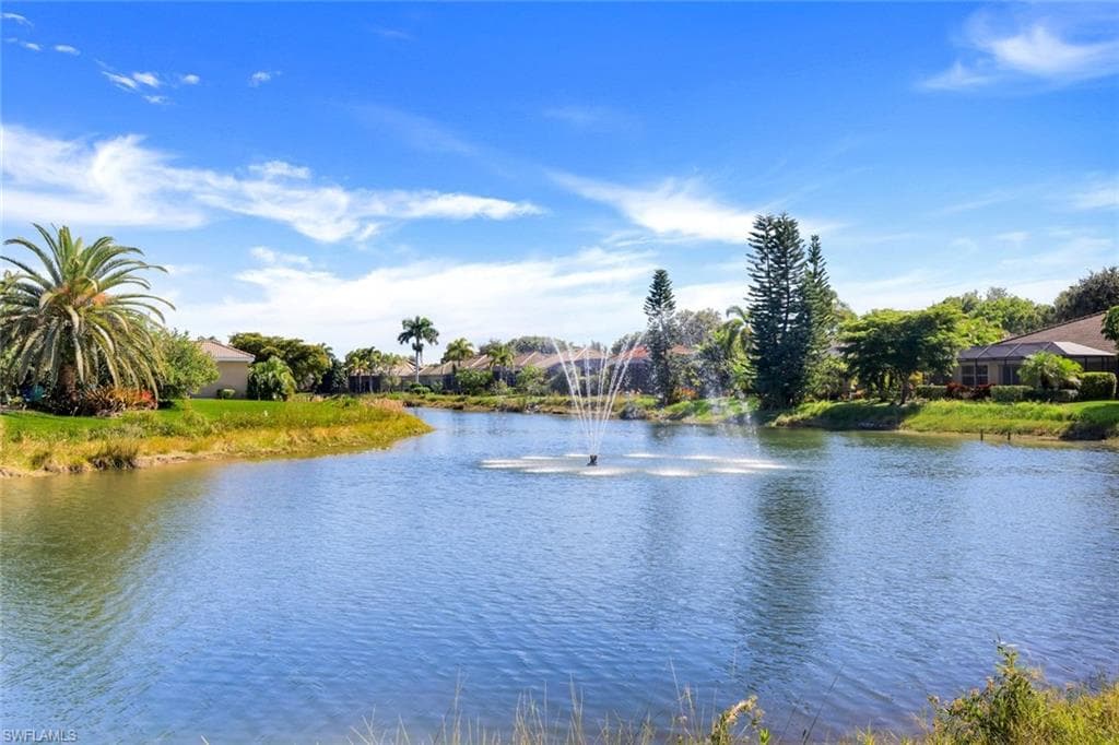 10168 Avonleigh Dr, Bonita Springs, FL 34135-39