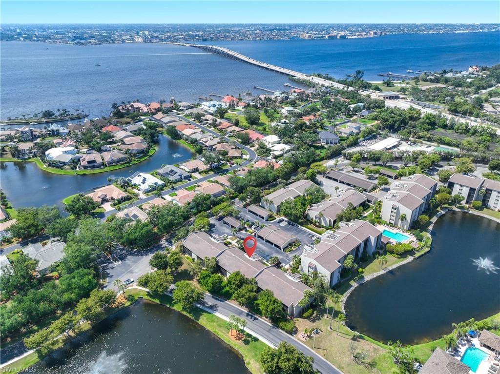 4250 Steamboat Bend 203, Fort Myers, FL 33919-23