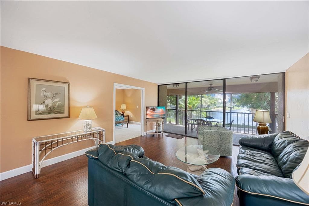 4250 Steamboat Bend 203, Fort Myers, FL 33919-1