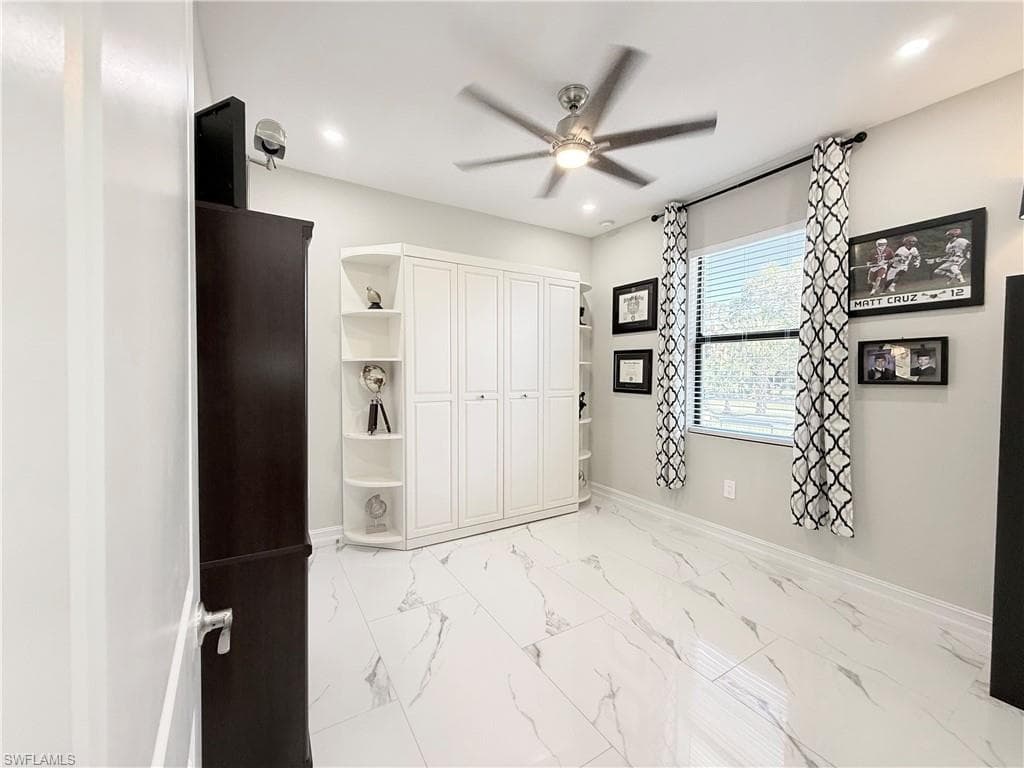 3716 40th Ave SE, Naples, FL 34117-31