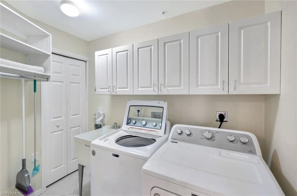 2395 Bayou Ln 7301, Naples, FL 34112-22